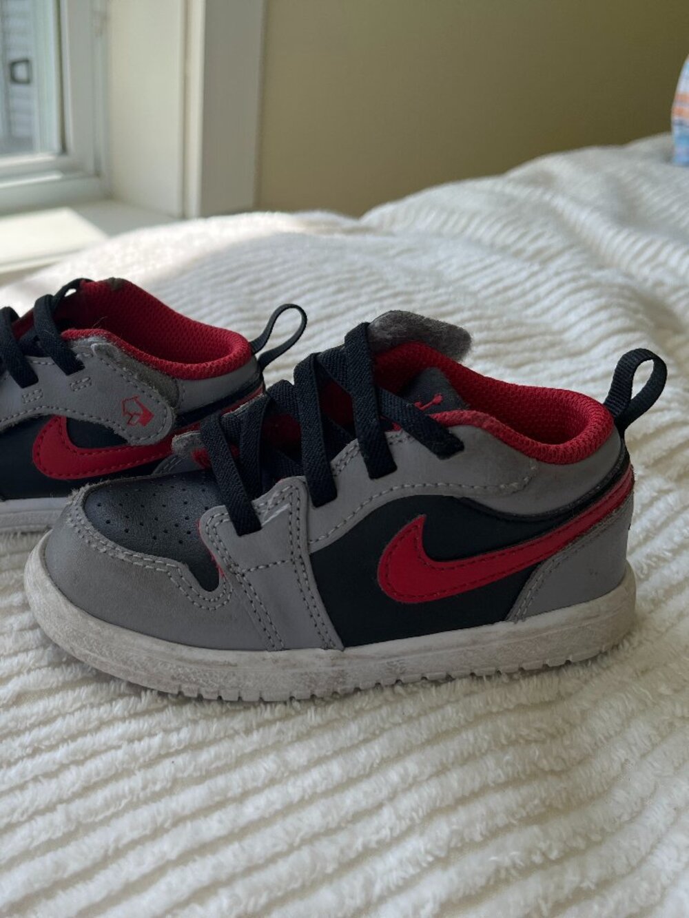 Jordan 1 Low ALT 'Cement/Fire Red' (TD) Toddler Size 8C